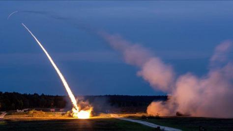 Deutschland und Großbritannien entwickeln „Deep Precision Strike“-Waffe ...