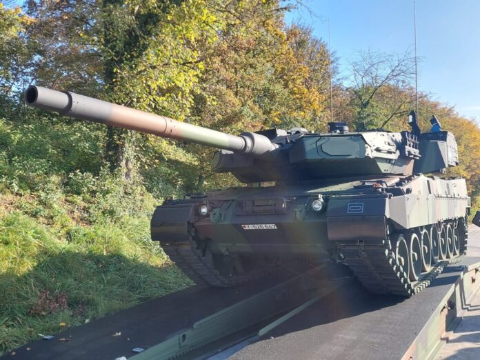 Leopard 2 A7A1 mit Schutzsystem Trophy
