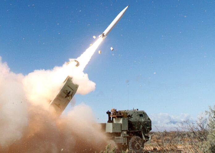 Precision Strike Missile verschossen vom Raketenartilleriesystem HIMARS