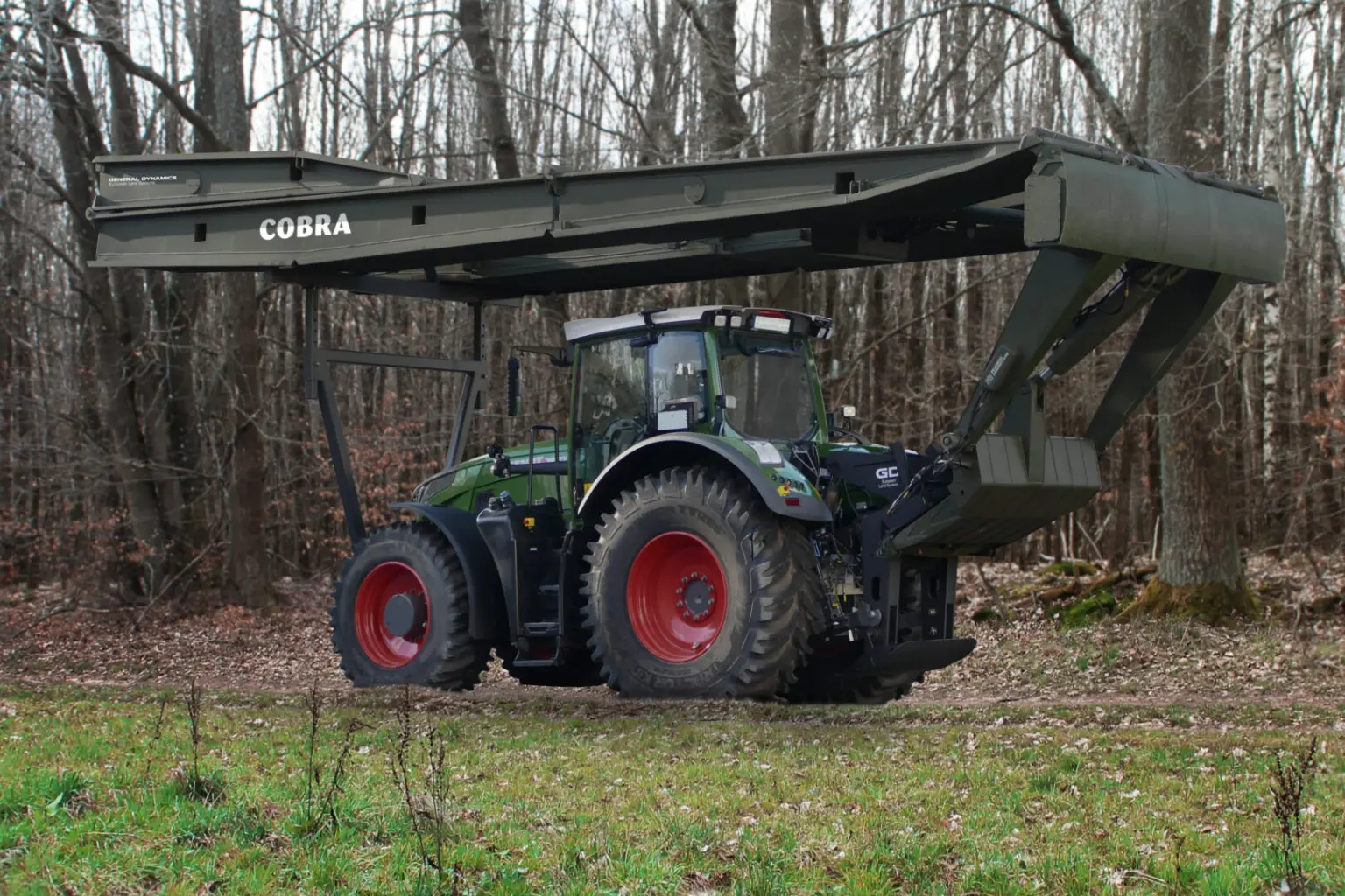 [Bild: 2024-COBRA-auf-Fendt-1536x1024.jpg.webp]