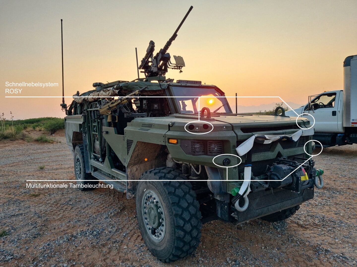 Kürzlich veröffentlichte Bilder der Bundeswehr von der Erprobung des Aufklärungs- und Gefechtsfahrzeuges 2 geben einen Einblick in die bisher unbekannte bzw. unbestätigte Missionsausstattung der zukünftigen Fahrzeuge des Kommando Spezialkräfte.