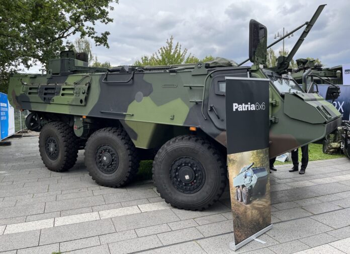 Das Vorhaben Transportpanzer Neuer Generation soll auf Basis des CAVS-6x6-Transportpanzers von Patria realisiert werden.
