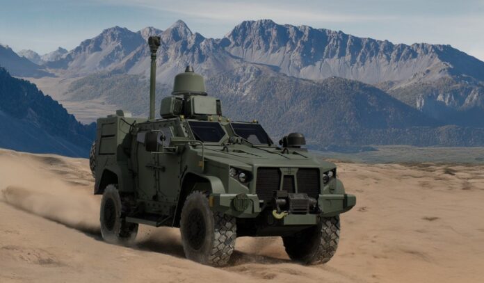Drohnenabwehrsystem ReDrone auf einem JLTV.