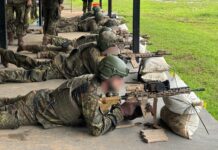 Bundeswehrsoldaten bei der Erprobung des System Sturmgewehr Bundeswehr.