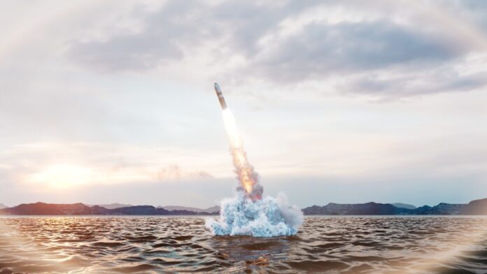 Start einer U-Boot-gestützten Trident II Atomrakete