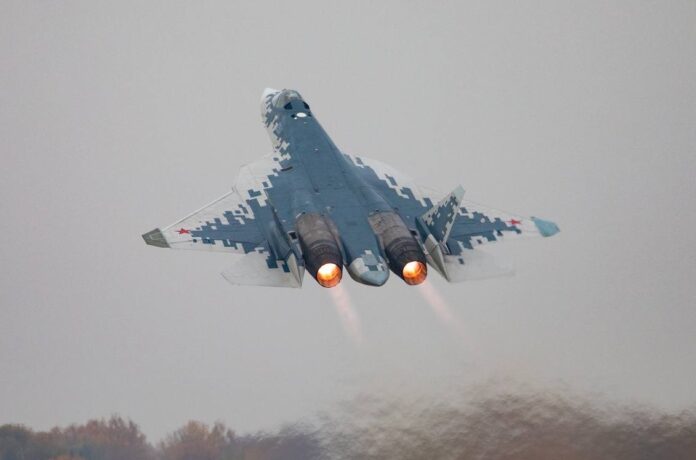 Su-57 Tarnkappen-Mehrzweckflugzeug