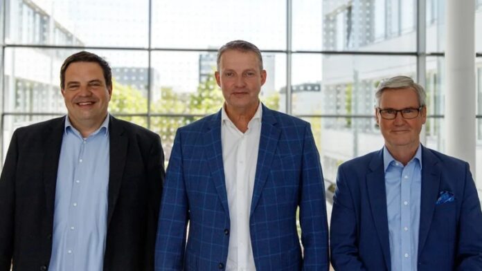 ESG Geschäftsführung (v.l.n.r.): Thomas Freiheit, Dietmar Thelen und Alan Carson