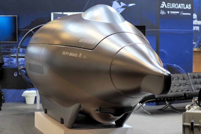 EUROATLAS GreyShark AUV Mockup auf der IMDEX Asia 2025.
