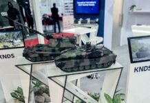 Modell eines Leopard 2 A8 Kampfpanzers