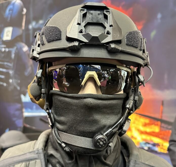 T100C Trainingshelm