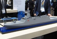 Modell der Mehrzweckfregatte Umgraded Mogami
