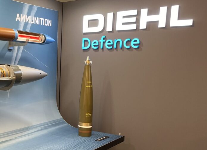 Das Bundeskartellamt hat heute das Vorhaben der norwegischen Nammo Raufoss AS und der Diehl Defence GmbH & Co. KG, ein Gemeinschaftsunternehmen für die Produktion von Artilleriemunition des Kalibers 155 mm zu bilden, freigegeben.
