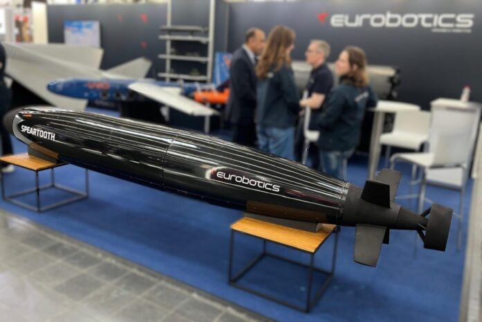 Im Rahmen der aktuell in Düsseldorf stattfindenden Robotikmesse Xponential Europe präsentiert die EUROBOTICS GmbH den modularen Unterwasser-Lastenträger Speartooth erstmals in Deutschland.