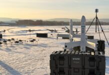 Das deutsche Defence-Tech-Unternehmen STARK und Six Robotics, ein norwegischer Anbieter von Autonomie- und Schwarmsoftware für unbemannte Systeme, haben eine Absichtserklärung (MoU) für die Integration ihrer Systeme für gemeinsame Recce-Strike-Einsätze unterzeichnet.