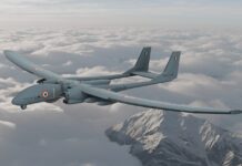 Im Mittelpunkt der Kooperation stehe das MALE-UAS AeroForce X von Aerodata, das eine hohe Nutzlastkapazität mit einer Höchstflugdauer von bis zu 40 Stunden kombiniere und auf die Integration hochentwickelter Missionssystemtechnologie ausgelegt sei.