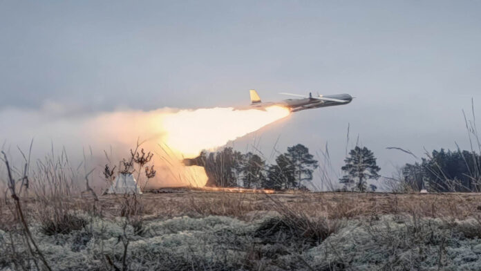 Rheinmetall Destinus Strike Systems: Rheinmetall und Destinus wollen 2026 Joint-Venture zur Produktion von Marschflugkörpern und ballistischen Artillerieraketen in Deutschland gründen.