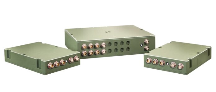 Die KNDS Deutschland Mission Electronics GmbH wird auf der AFCEA-Fachausstellung 2026 ein Medienmanagementsystem mit der Bezeichnung STRX präsentieren, das nach Angaben des Unternehmens unterschiedliche Quellen und Schnittstellen effizient und flexibel auf mehrere Arbeitsplätze verteilt.