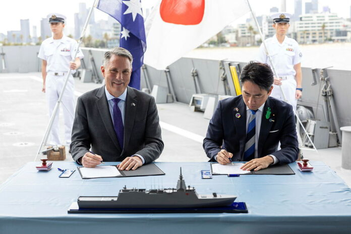 Die australische Regierung hat am vergangenen Samstag die Verträge mit der japanischen Regierung und dem Schiffbauer Mitsubishi Heavy Industries (MHI) über den Kauf von drei Mehrzweckfregatten vom Typ „Upgraded Mogami“ bekannt gegeben.