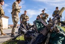 Das US-Spezialkräftekommando USSOCOM treibt mit dem Vorhaben HICAR die Entwicklung eines neuen Sturmgewehrsystems mit deutlich gesteigerter Reichweite und höherer Geschossgeschwindigkeit voran.