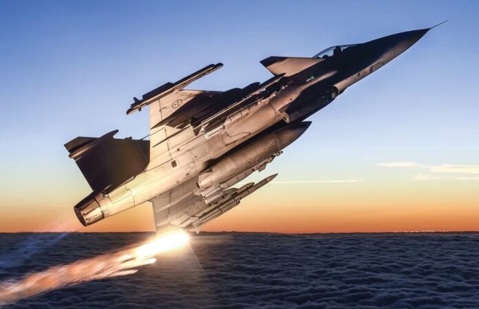 Mit der heute von der schwedischen Regierung angekündigten Spende von 16 Kampfflugzeugen des Typs JAS 39 Gripen C/D an die Ukraine könnte das im Krieg befindliche Land erstmals den modernen Langstrecken-Luft-Luft-Flugkörper Meteor erhalten.