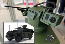 Im Rahmen der AFCEA-Fachausstellung in Bonn hat Rheinmetall erstmals die leichte Waffenstation RCWS 100 in einer Konfiguration zur Drohnenabwehr präsentiert.