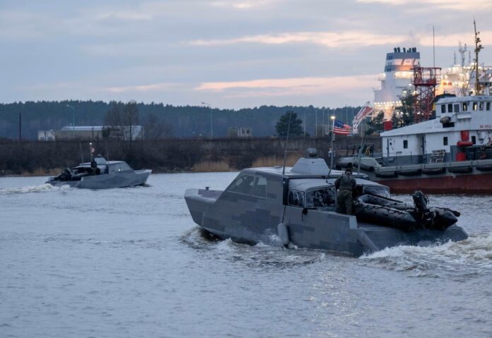 Combatant Craft Medium Spezialkräfte-Mehrzweckboot