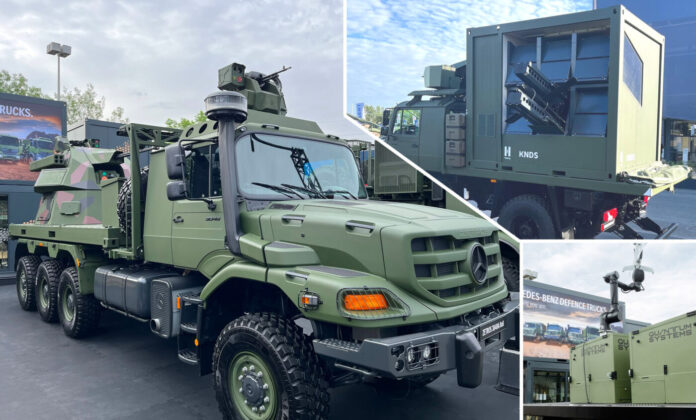Auf der Eurosatory in Paris hat der deutsche Lkw-Hersteller Daimler Truck gemeinsam mit mehreren Partnern – darunter Helsing, Quantum Systems und Valhalla Turrets – verschiedene Lösungen für die Nutzung von Lkws als Plattform für die mobile Drohnenkriegsführung sowie für die Lkw-gestützte Drohnen- und Flugabwehr präsentiert.