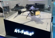 Die ARGUS Interception GmbH, ein im niedersächsischen Rotenburg an der Wümme ansässiger Hersteller von Abfangdrohnen, zeigt auf der Rüstungsmesse Eurosatory 2026 in Paris die weiterentwickelte Fangdrohne „A1-Falke“ und den automatisierten Hot-Standby-Shelter „Falke Nest“.