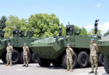 Deutschland hat im Rahmen der Ertüchtigungsinitiative der Bundesregierung der Republik Moldau fünf Schützenpanzer des Typs Piranha 5 finanziert.