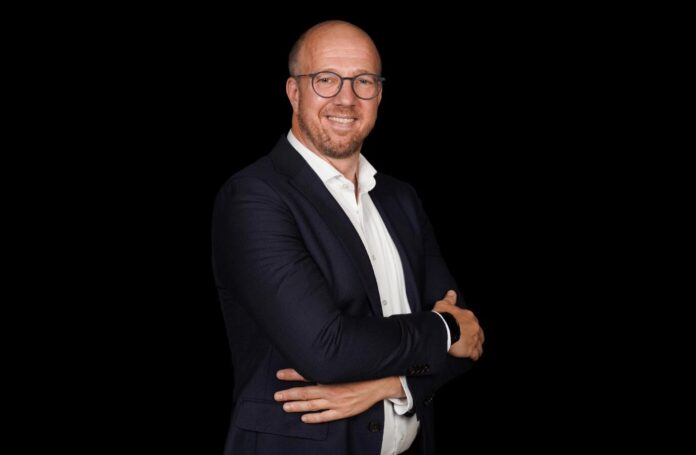 Mehler Engineered Defence, das Unternehmen hinter Mehler Protection | Platform Armour und Teil der Mehler Systems, hat Rüdiger Skrzipietz mit Wirkung zum 1. Juli 2026 zum Geschäftsführer und Chief Sales Officer (CSO) ernannt.