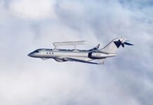 Die Niederlande haben mit Schweden eine Absichtserklärung über den Kauf eines von Saab hergestellten Flugzeugs für Airborne Early Warning & Control (AEW&C) des Typs GlobalEye sowie einer gemeinsamen Nutzung solcher Systeme unterschrieben.
