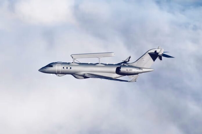 Die Niederlande haben mit Schweden eine Absichtserklärung über den Kauf eines von Saab hergestellten Flugzeugs für Airborne Early Warning & Control (AEW&C) des Typs GlobalEye sowie einer gemeinsamen Nutzung solcher Systeme unterschrieben.