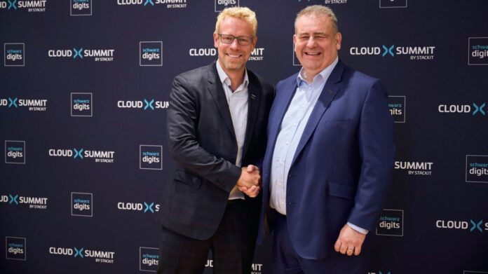 Das auf Cyber und IT spezialisierte Airbus-Tochterunternehmen infodas und Schwarz Digits, die IT- und Digitalsparte der Schwarz Gruppe, schließen eine weitreichende strategische Partnerschaft mit dem Ziel, hochsichere Cloud-Technologien und bewährte Lösungen für den sicheren Datenaustausch im öffentlichen Sektor und KRITIS-Betreibern eng miteinander zu verzahnen.