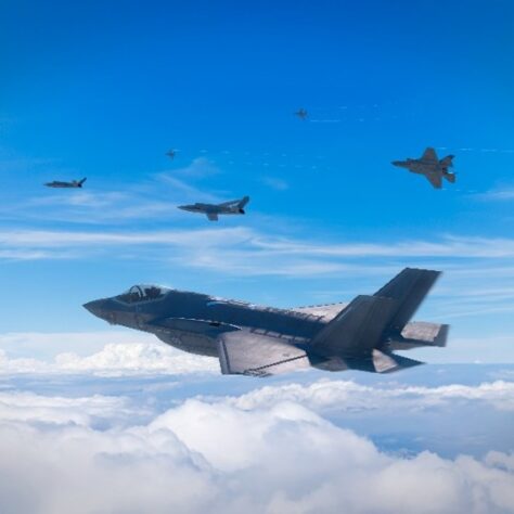 Polen erhielt in diesem Jahr seine erste F-35, die ausschließlich vom Pratt & Whitney F135 angetrieben wird. Denkbar ist, dass die F-35 künftig als Führungsplattform für autonome kollaborative Systeme dient.