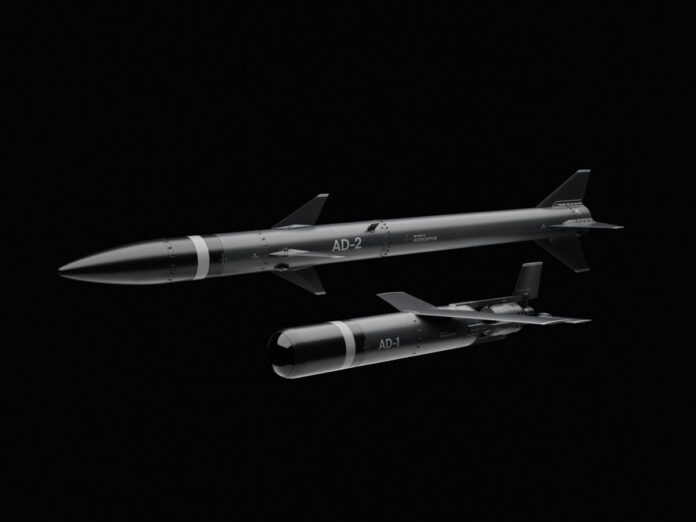 Das deutsche Technologieunternehmen Helsing hat heute mit CONTRA ein KI-basiertes, autonomes Luftverteidigungssystem sowie die zwei Abfangflugkörper „AD-1 Inferno“ und „AD-2 Ambush“ zur Abwehr von schnellen strahlgetriebenen Angriffsdrohnen und Marschflugkörpern vorgestellt.