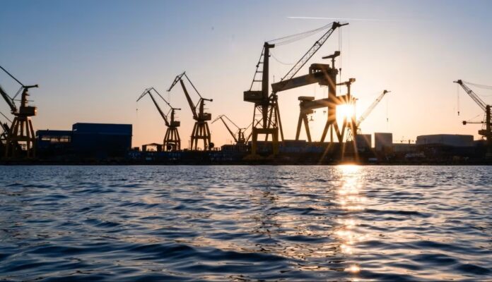 Der Düsseldorfer Rüstungskonzern Rheinmetall und die Schweizer Reederei MSC haben nach eigenen Angaben im Rahmen einer Auktion den Zuschlag für die Übernahme der rumänischen Mangalia-Werft südlich von Constanța erhalten.